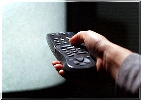 Nail polish for the remote control