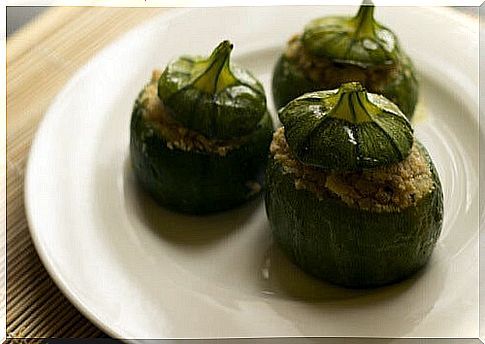 stuffed zucchini