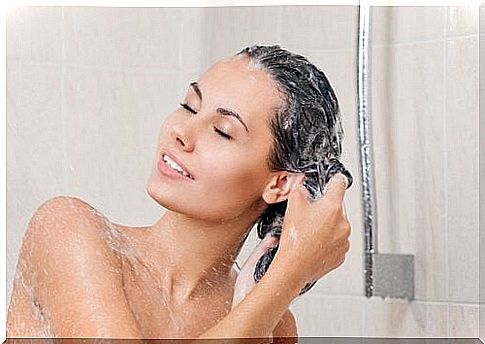 Natural shampoo for long and healthy hair