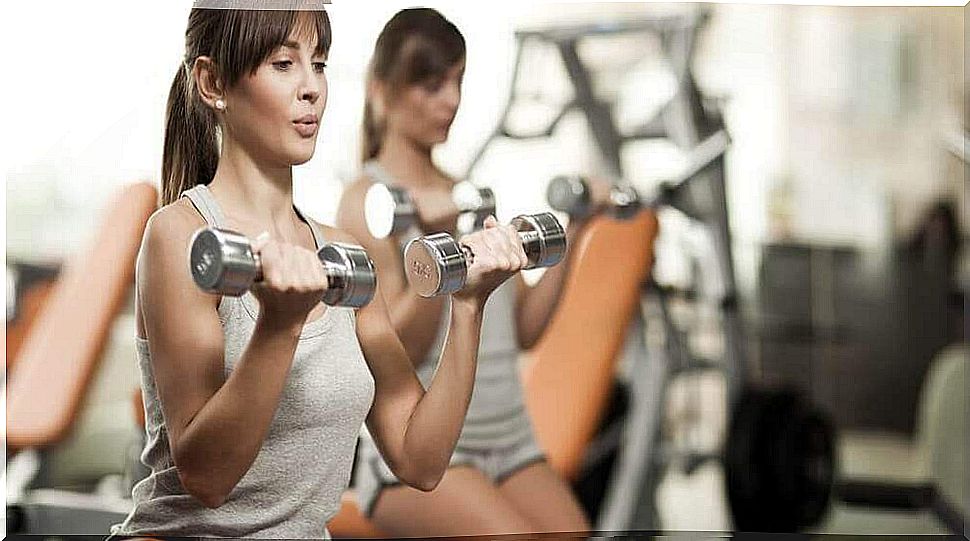 Bicep curls for trained arms