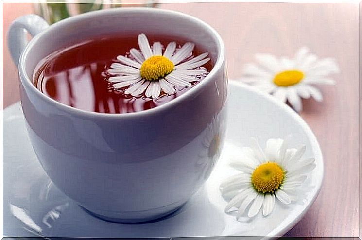 Chamomile tea for hot flashes