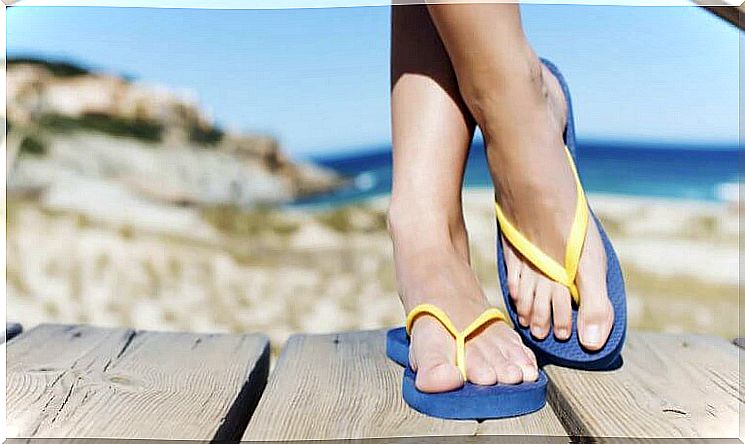 Are flip flops unhealthy for your feet?