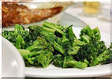 Stimulate the metabolism and lose weight with broccoli