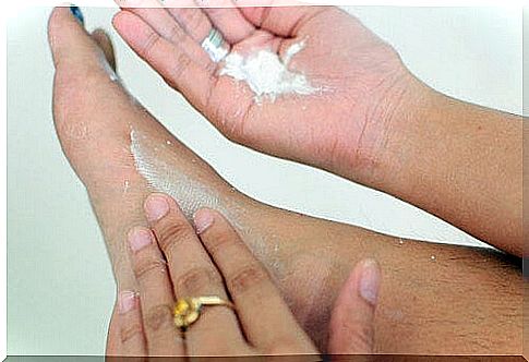 Foot powder against foot odor