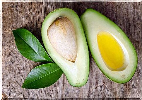 Eat healthy fats to get your dream figure.